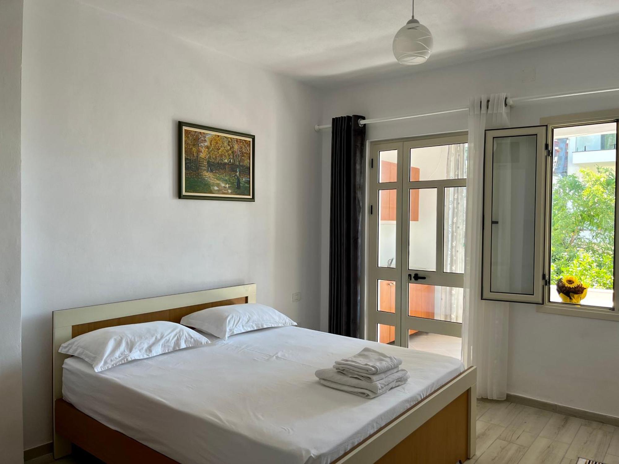 Rei'S Place Vlore Room photo